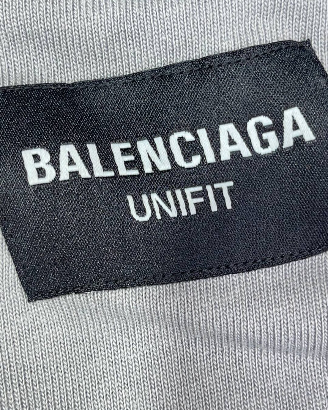 Футболка Balenciaga — фото 6