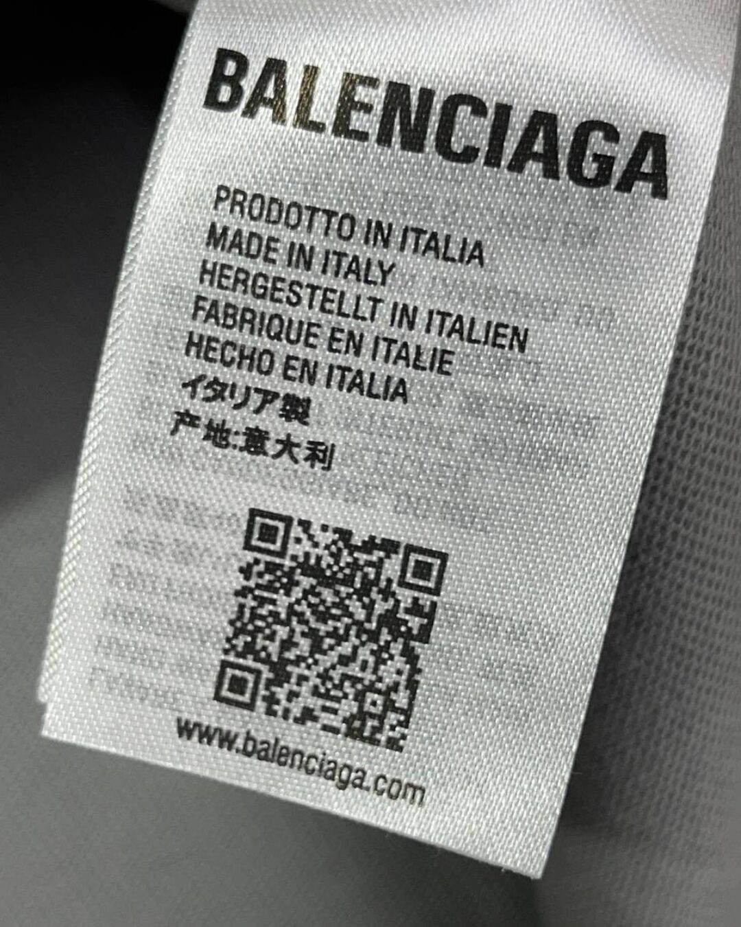 Футболка Balenciaga — фото 7