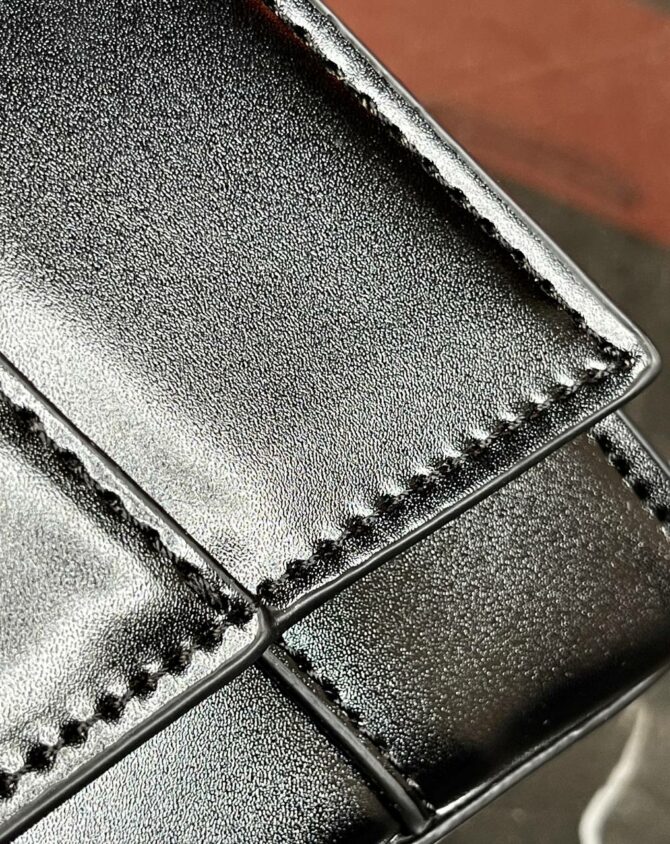 Сумка Balenciaga Hourglass S