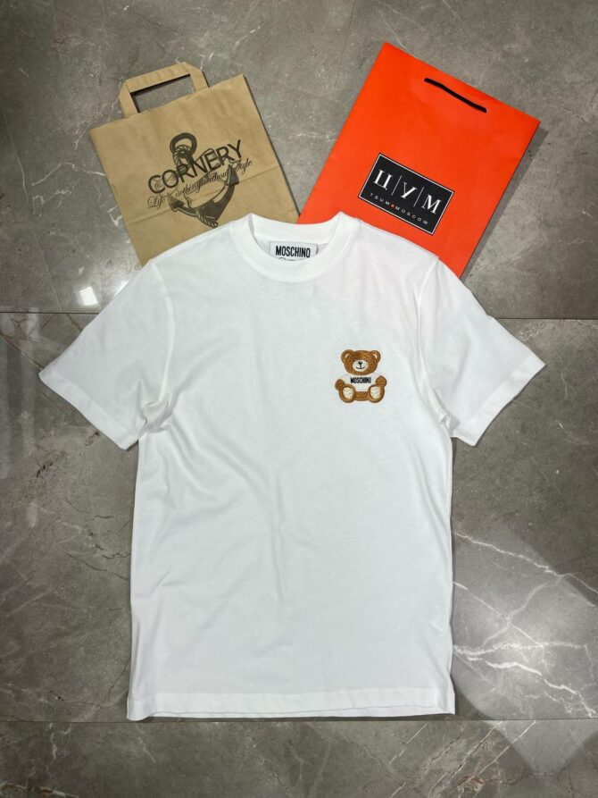 Футболка Moschino