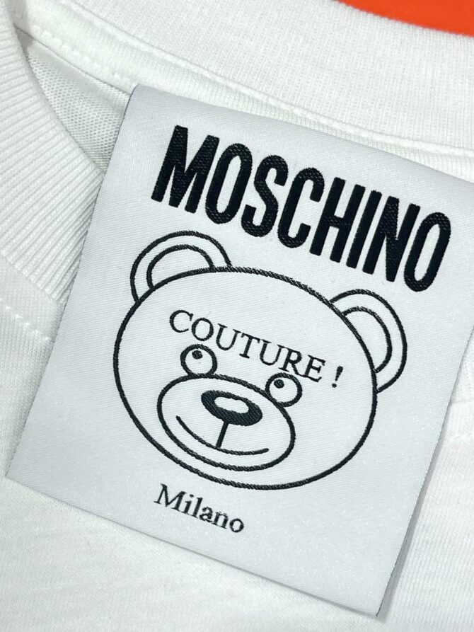 Футболка Moschino