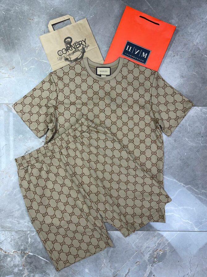 Костюм Gucci
