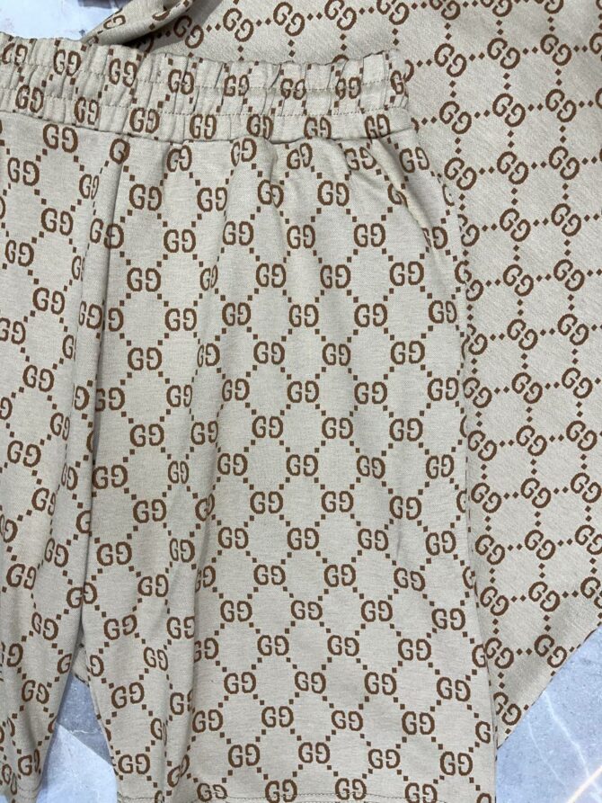 Костюм Gucci