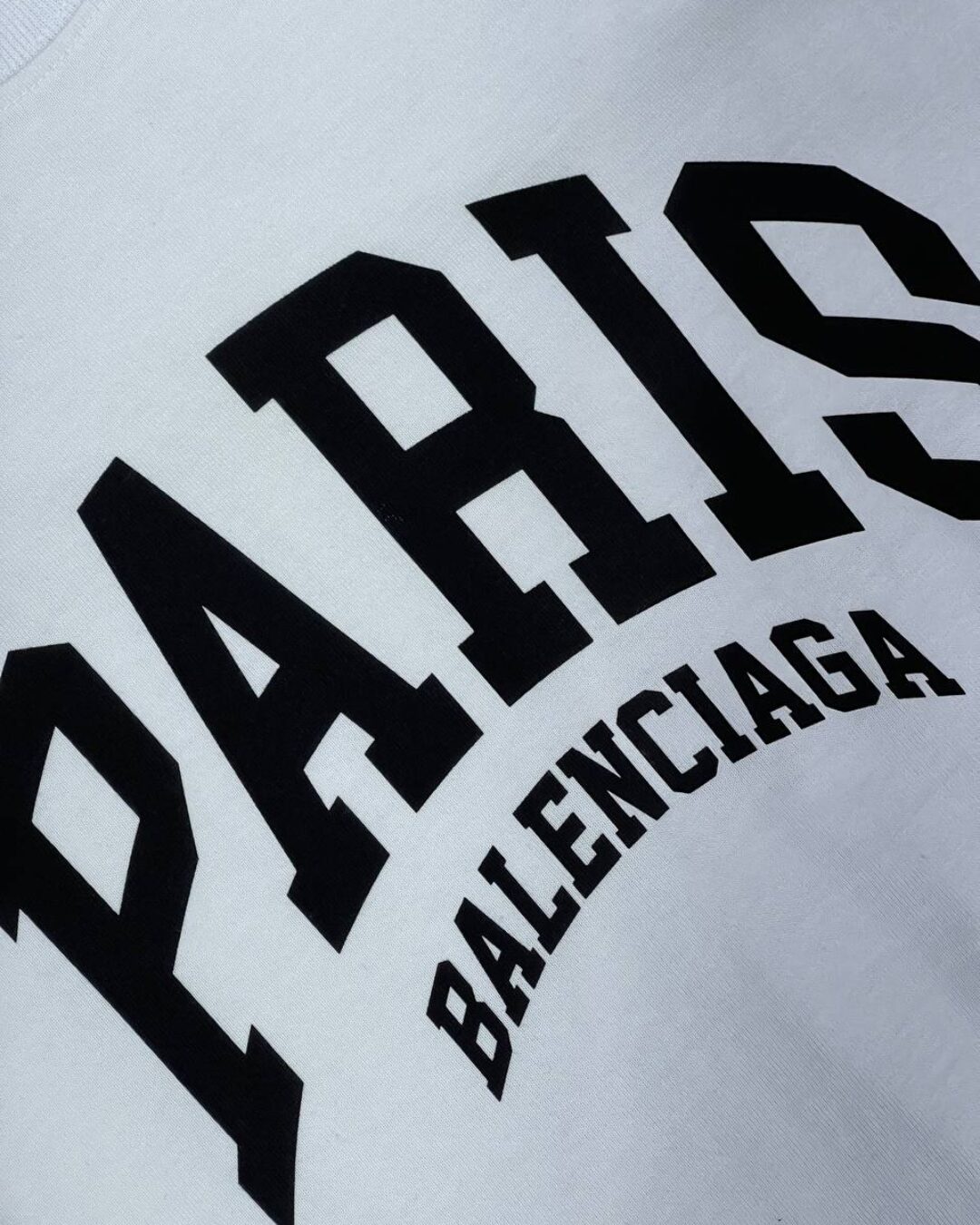 Футболка Balenciaga — фото 7