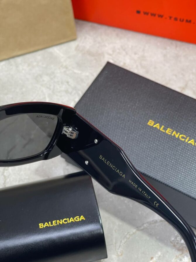 Очки Balenciaga