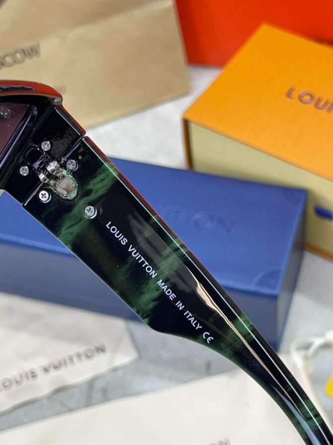 Очки Louis Vuitton