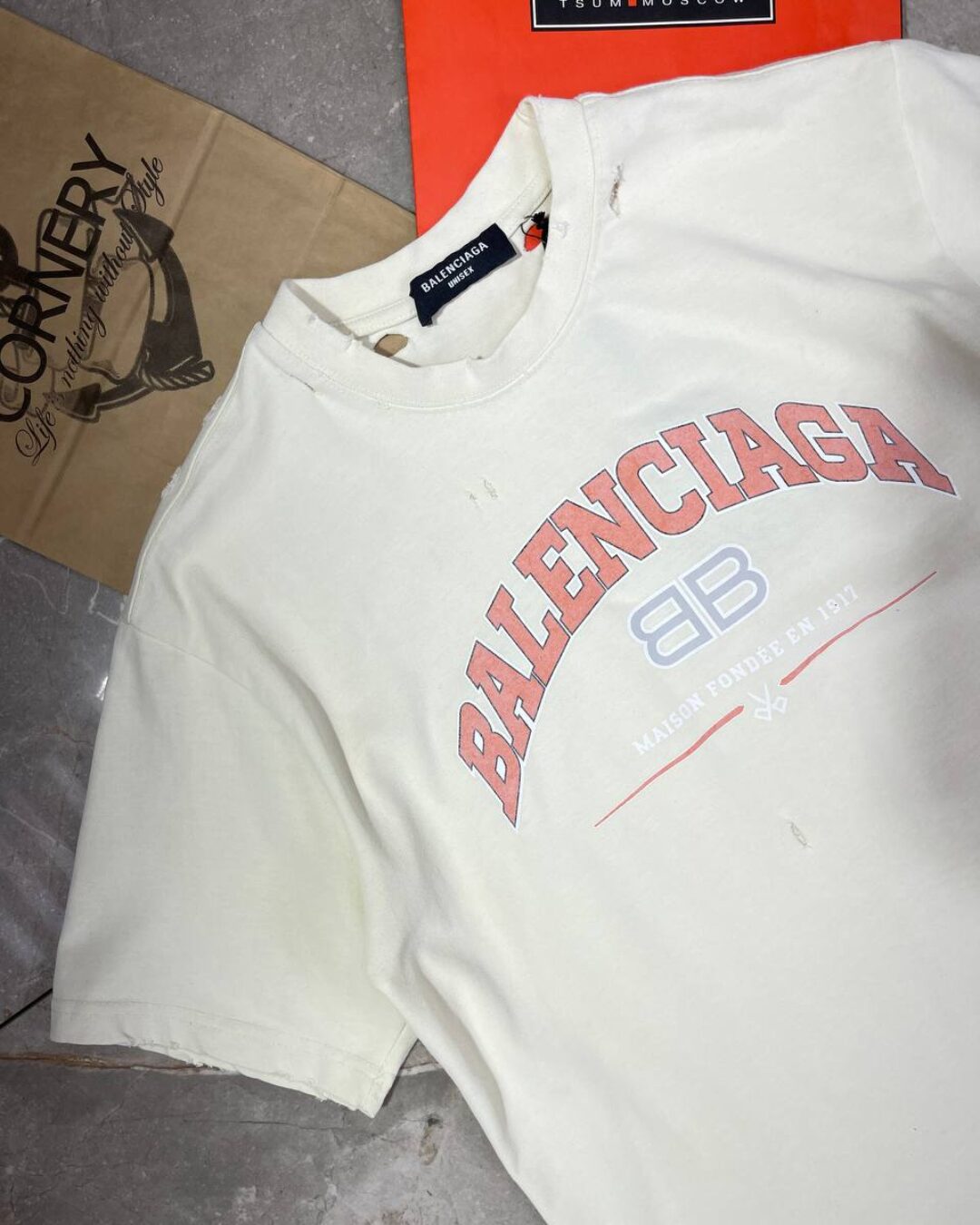 Футболка Balenciaga — фото 2