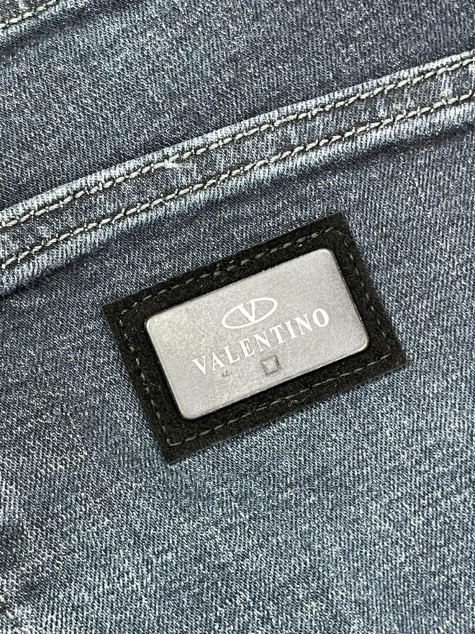 Джинсы Valentino