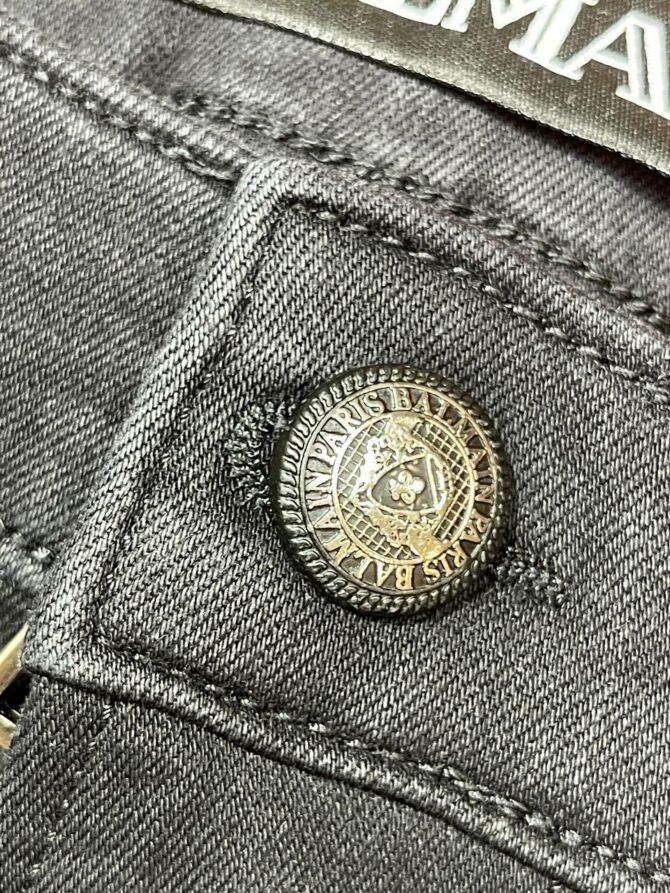 Джинсы Balmain