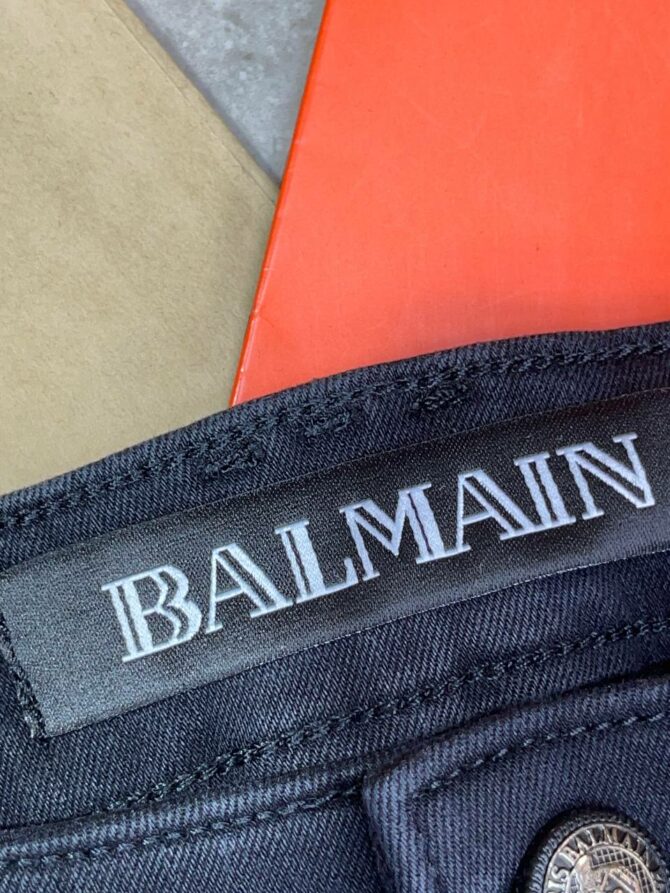 Джинсы Balmain
