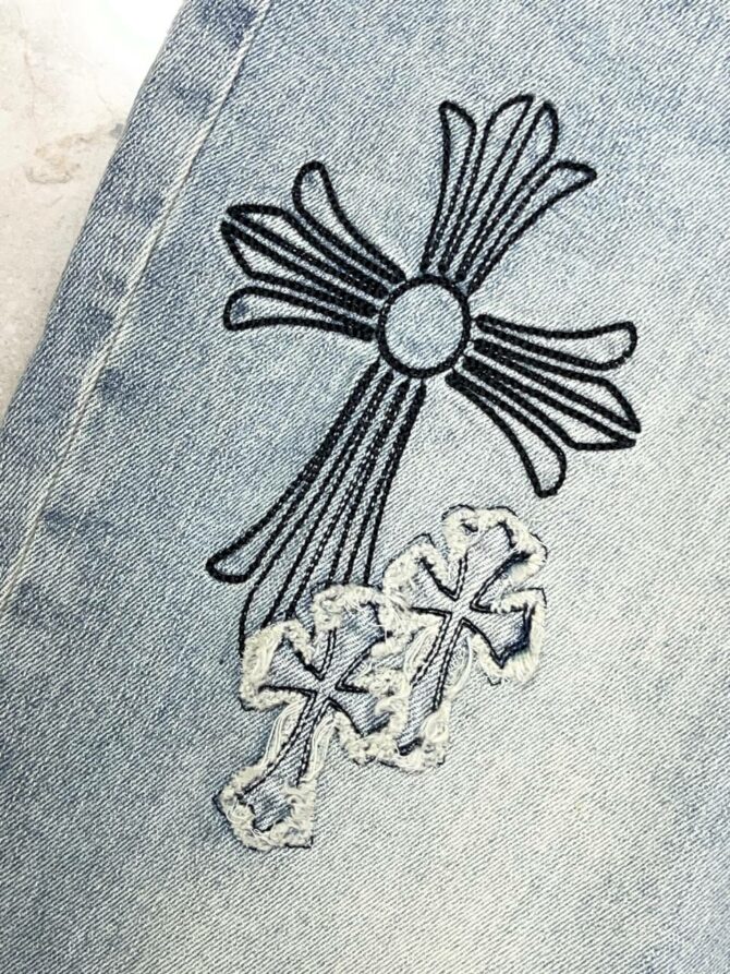 Джинсы Chrome Hearts