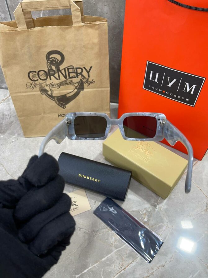 Очки Burberry