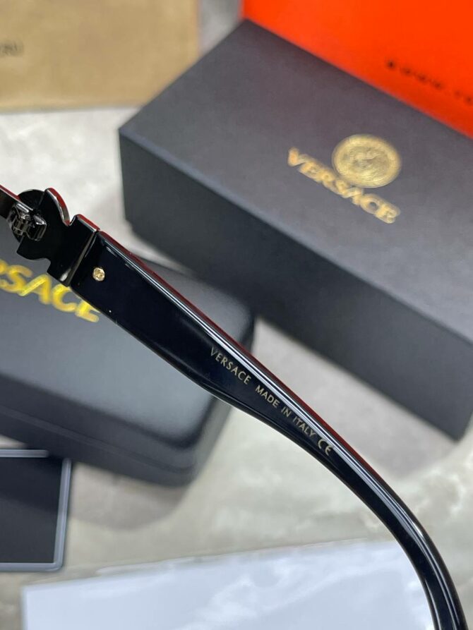 Очки Versace