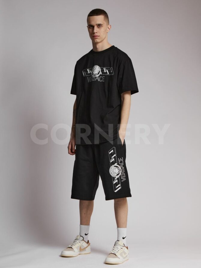 Костюм Versace