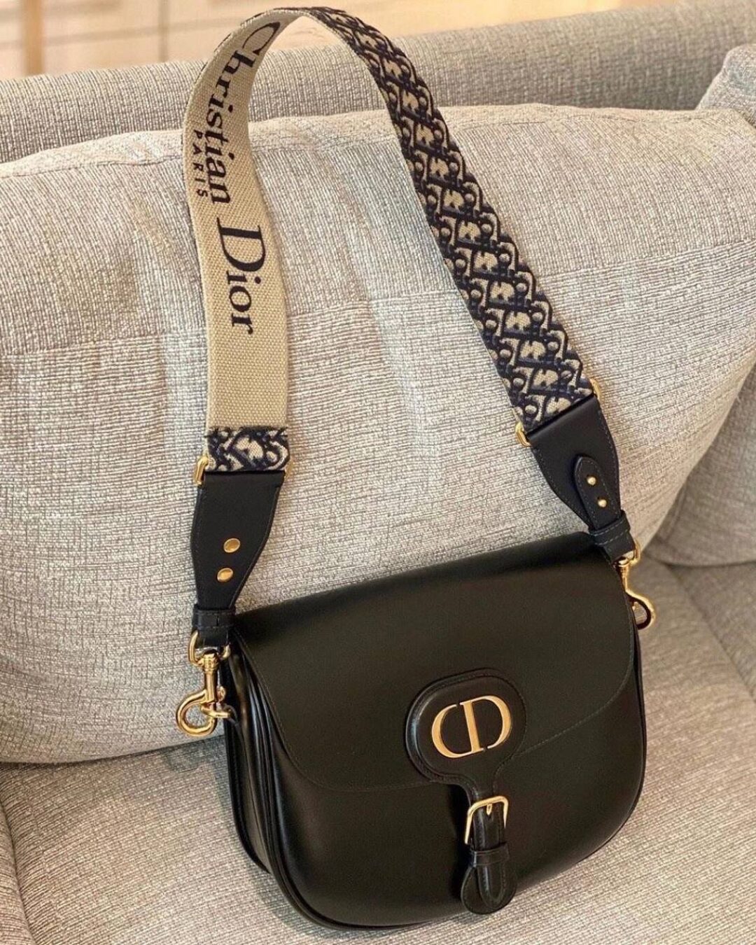Сумка Dior Bobby Premium