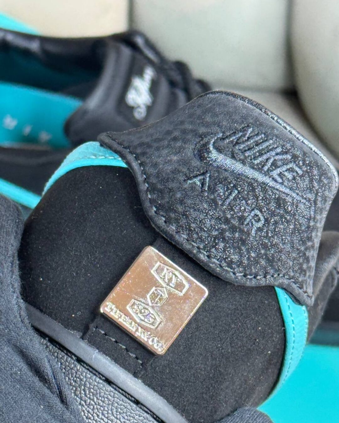 Кеды Nike x Tiffany Premium