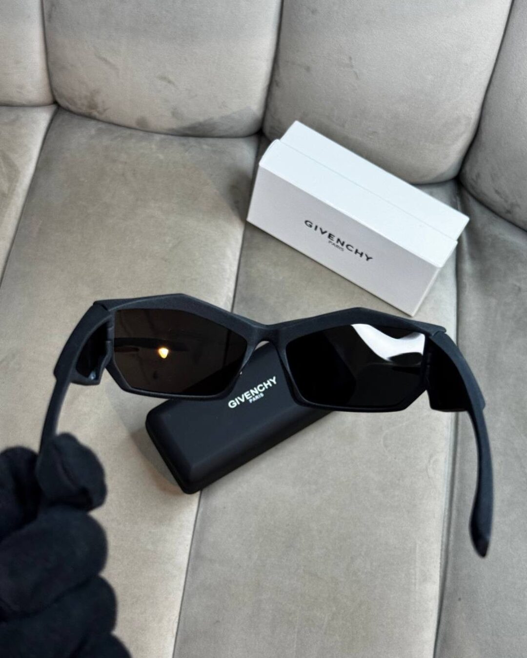 Очки Givenchy