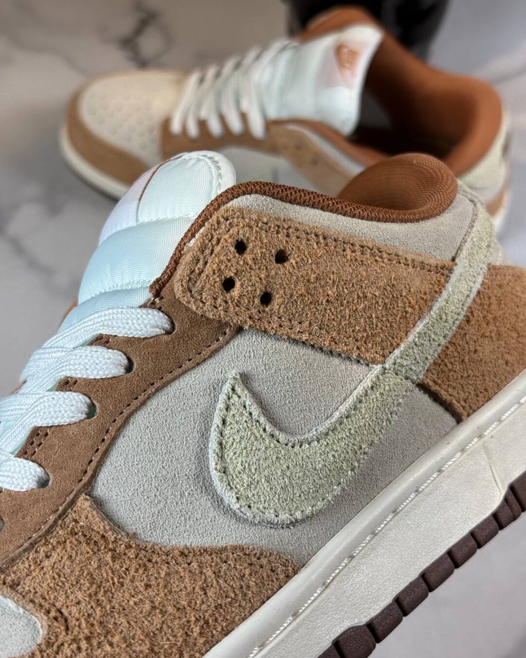 Кеды Nike Dunk Low Medium Curry