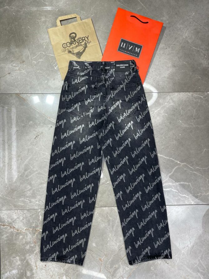 Джинсы Balenciaga