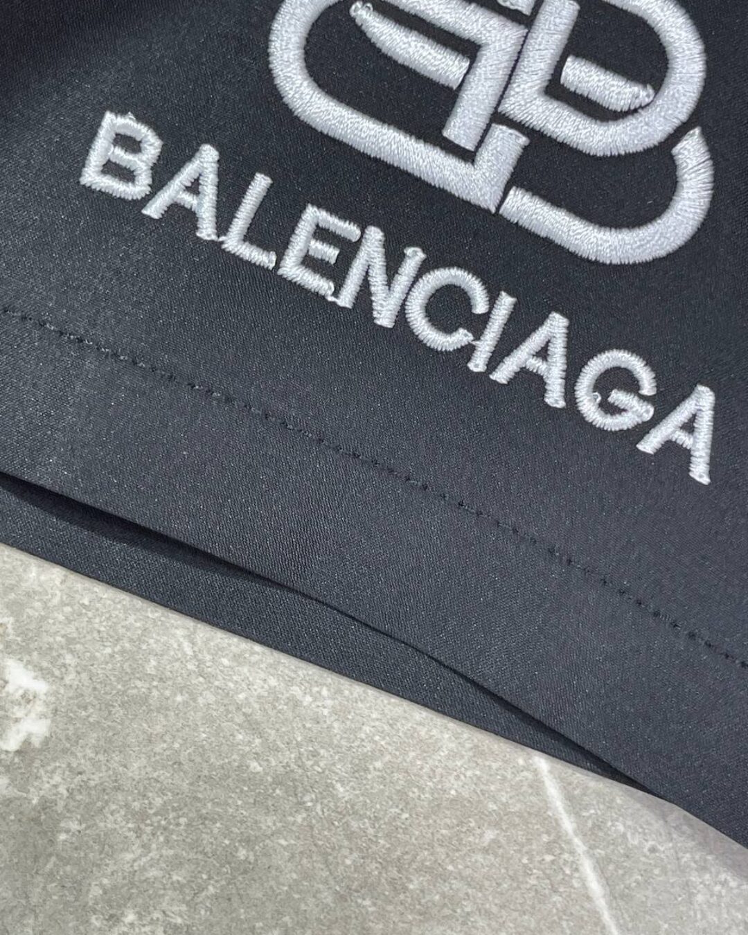 Шорты Balenciaga — фото 6