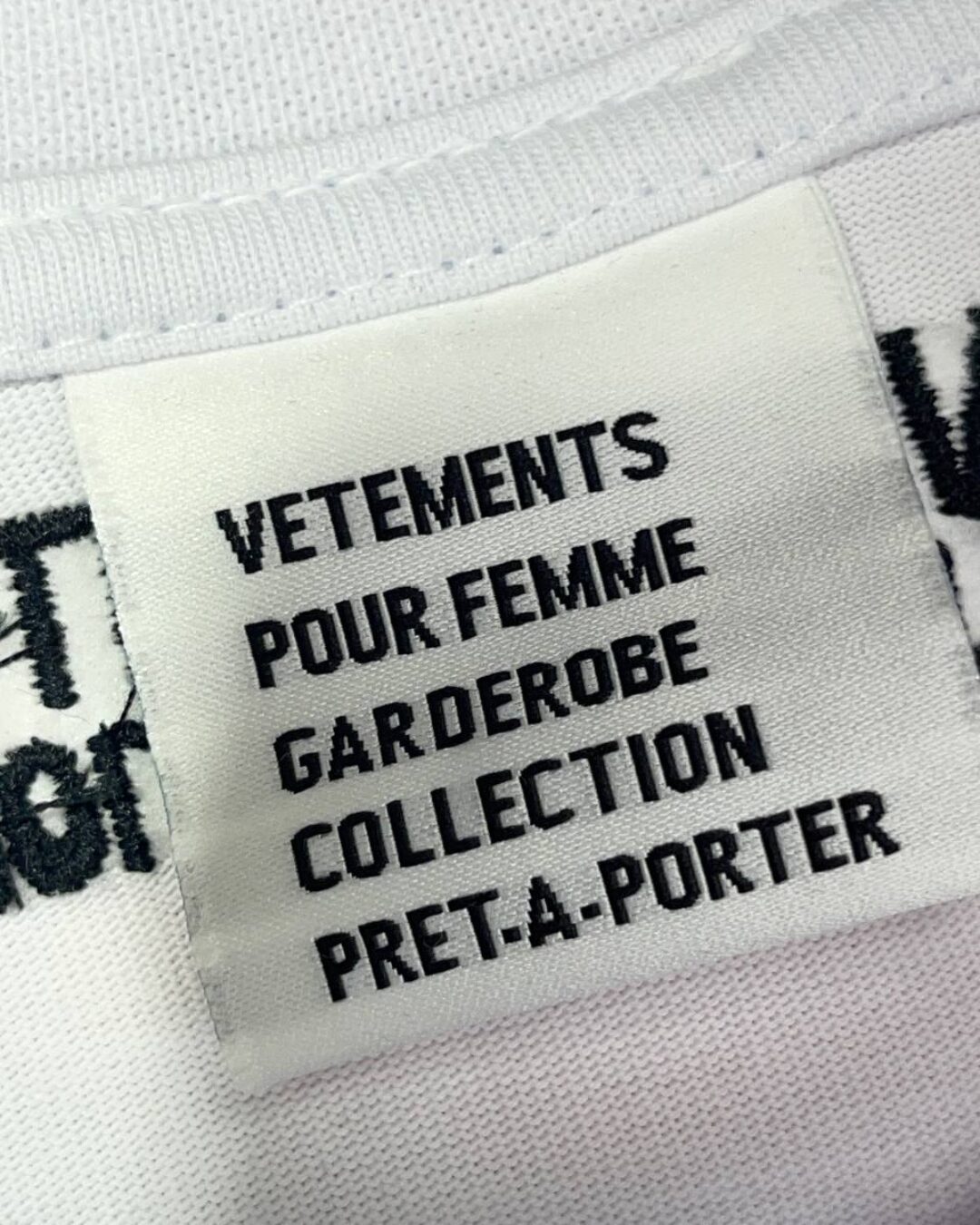 Футболка Vetements Click Here — фото 7