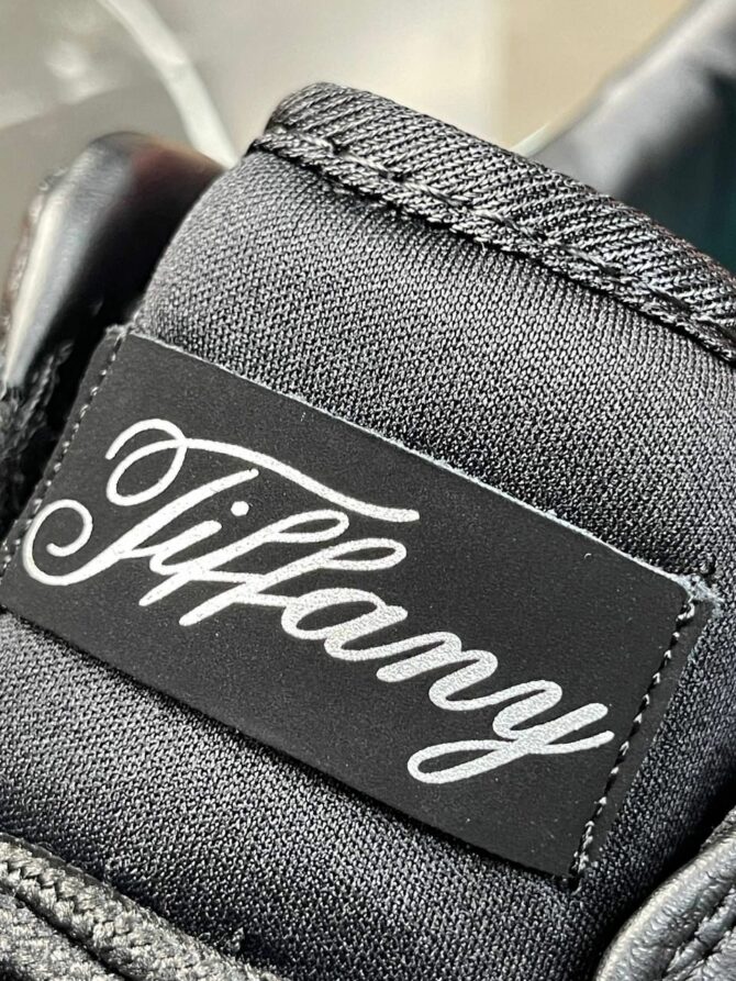 Кроссовки Nike x Tiffany