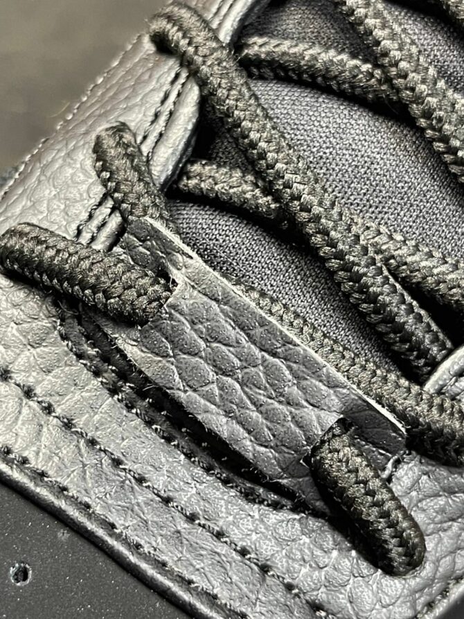 Кроссовки Nike x Tiffany