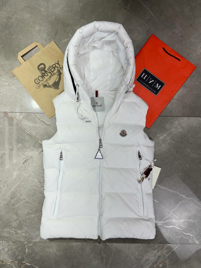 Жилет Moncler