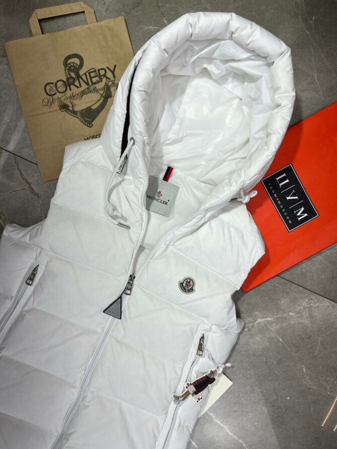 Жилет Moncler