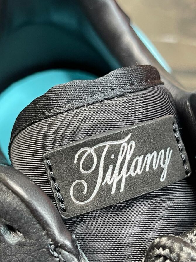 Кеды Nike x Tiffany Premium