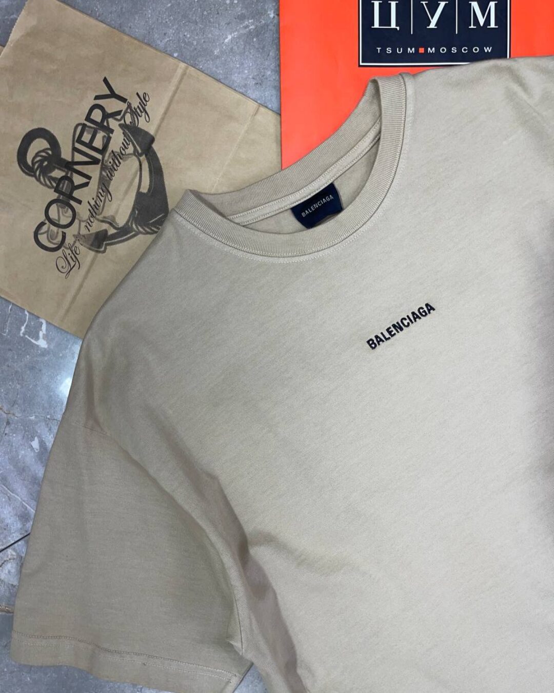 Футболка Balenciaga — фото 3