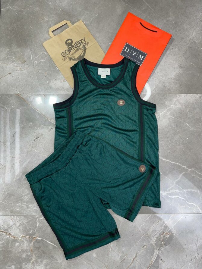 Костюм Gucci