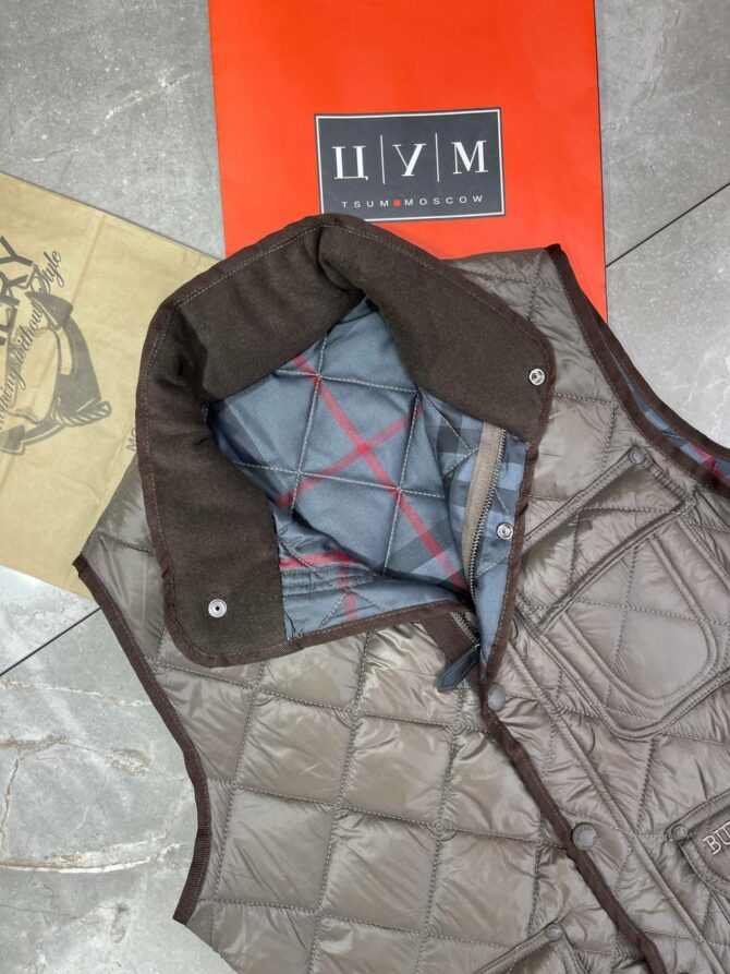 Жилет Burberry
