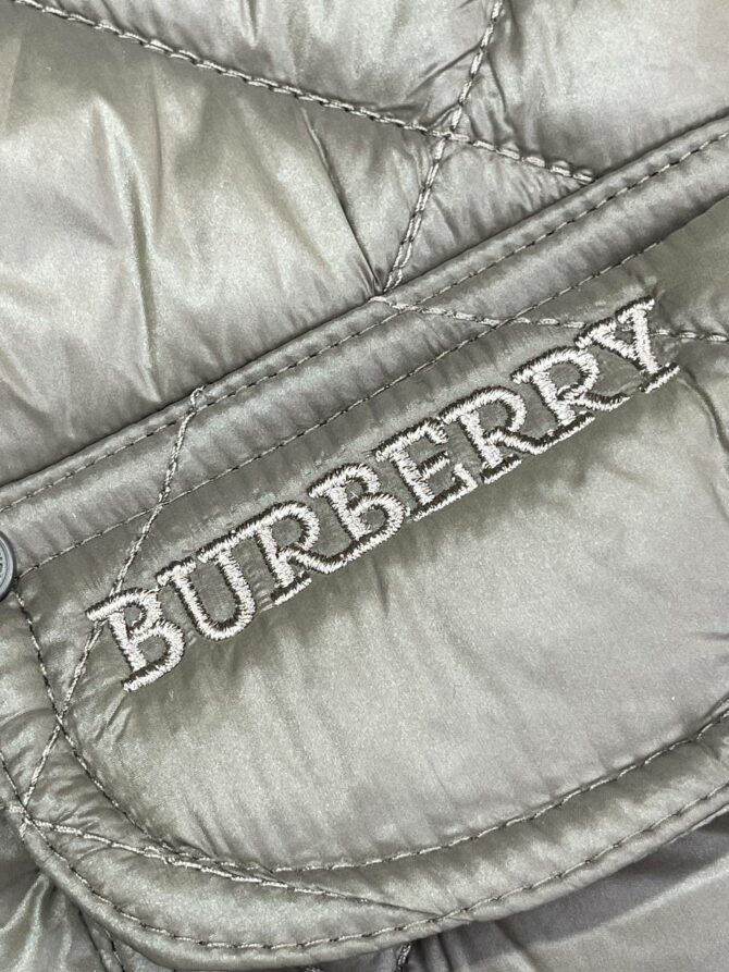 Жилет Burberry