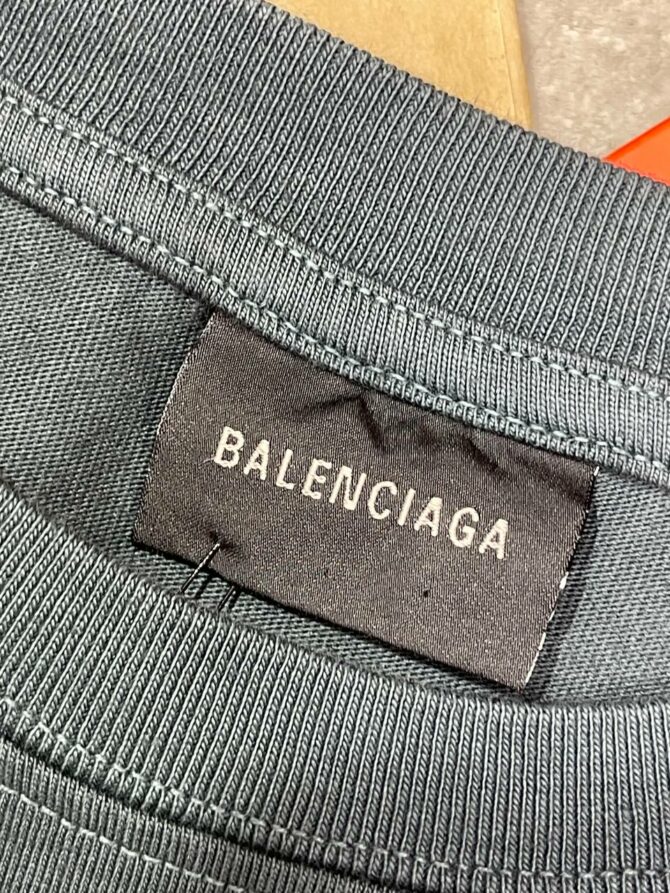 Костюм Balenciaga