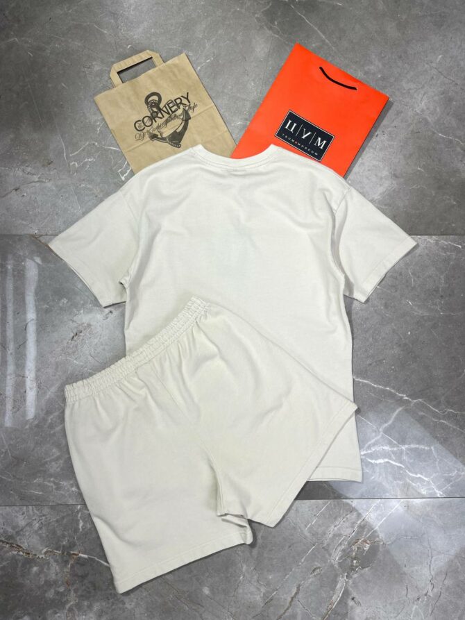 Костюм Balenciaga