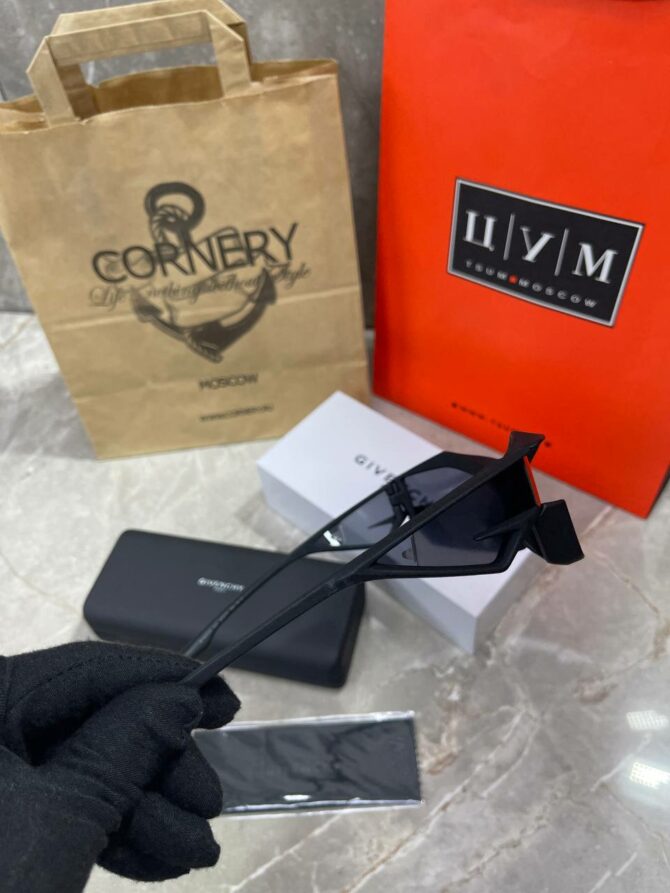Очки Givenchy