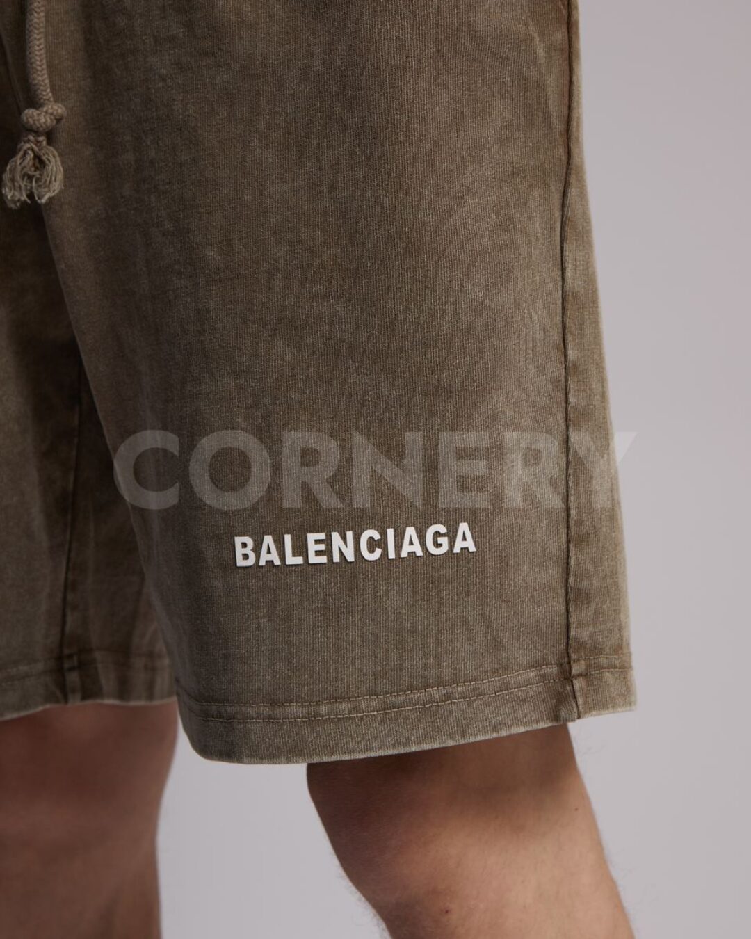 Шорты Balenciaga — фото 6