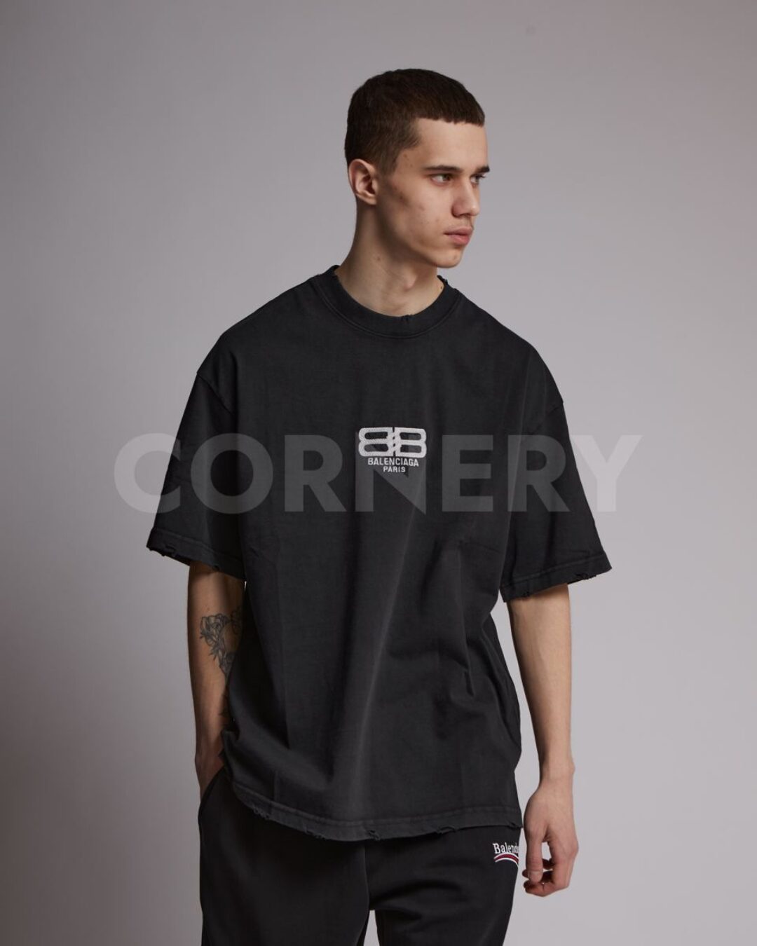 Футболка Balenciaga