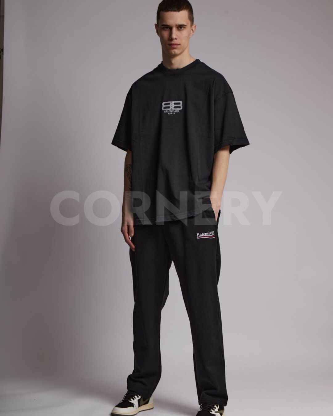 Футболка Balenciaga — фото 5