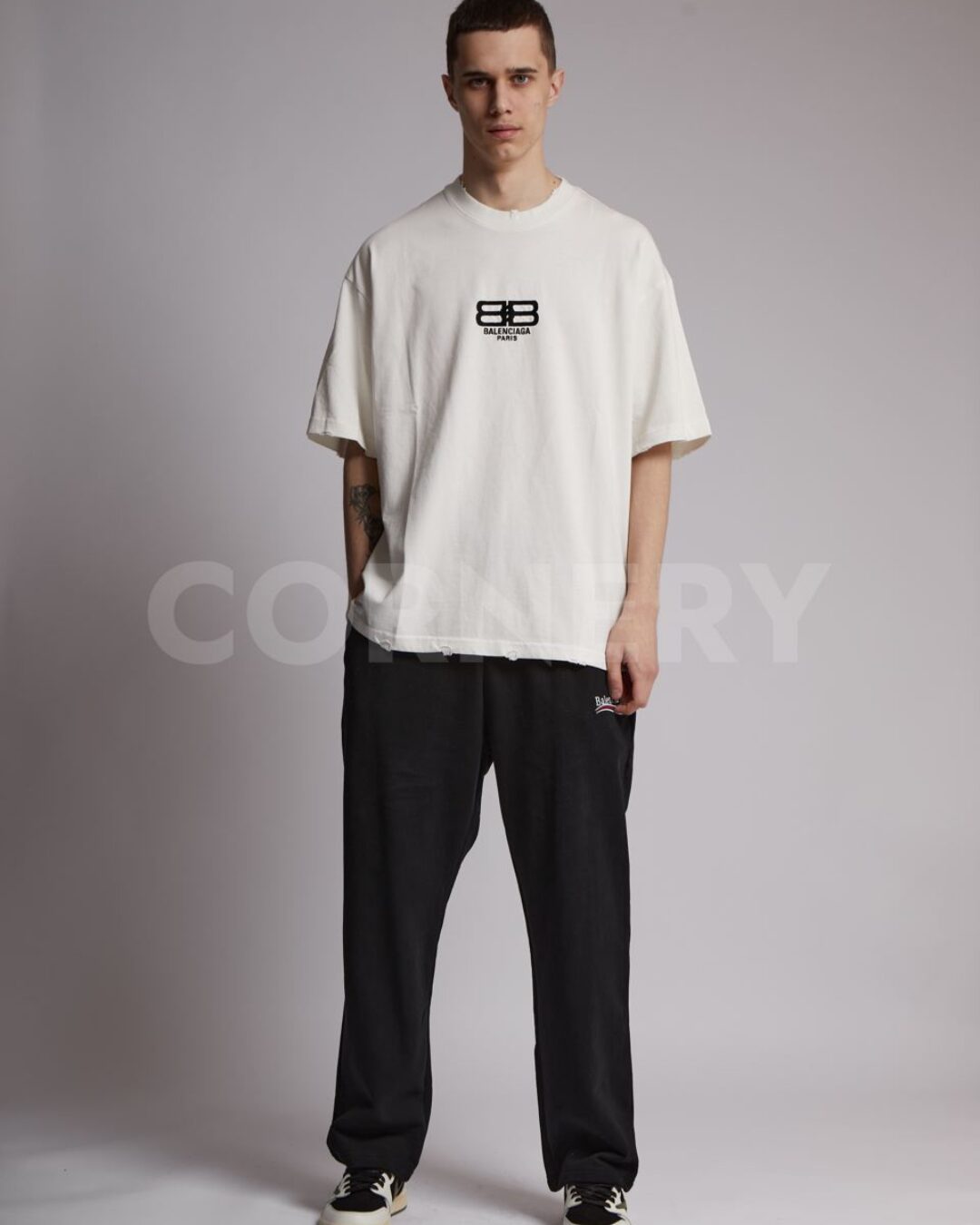 Футболка Balenciaga — фото 5