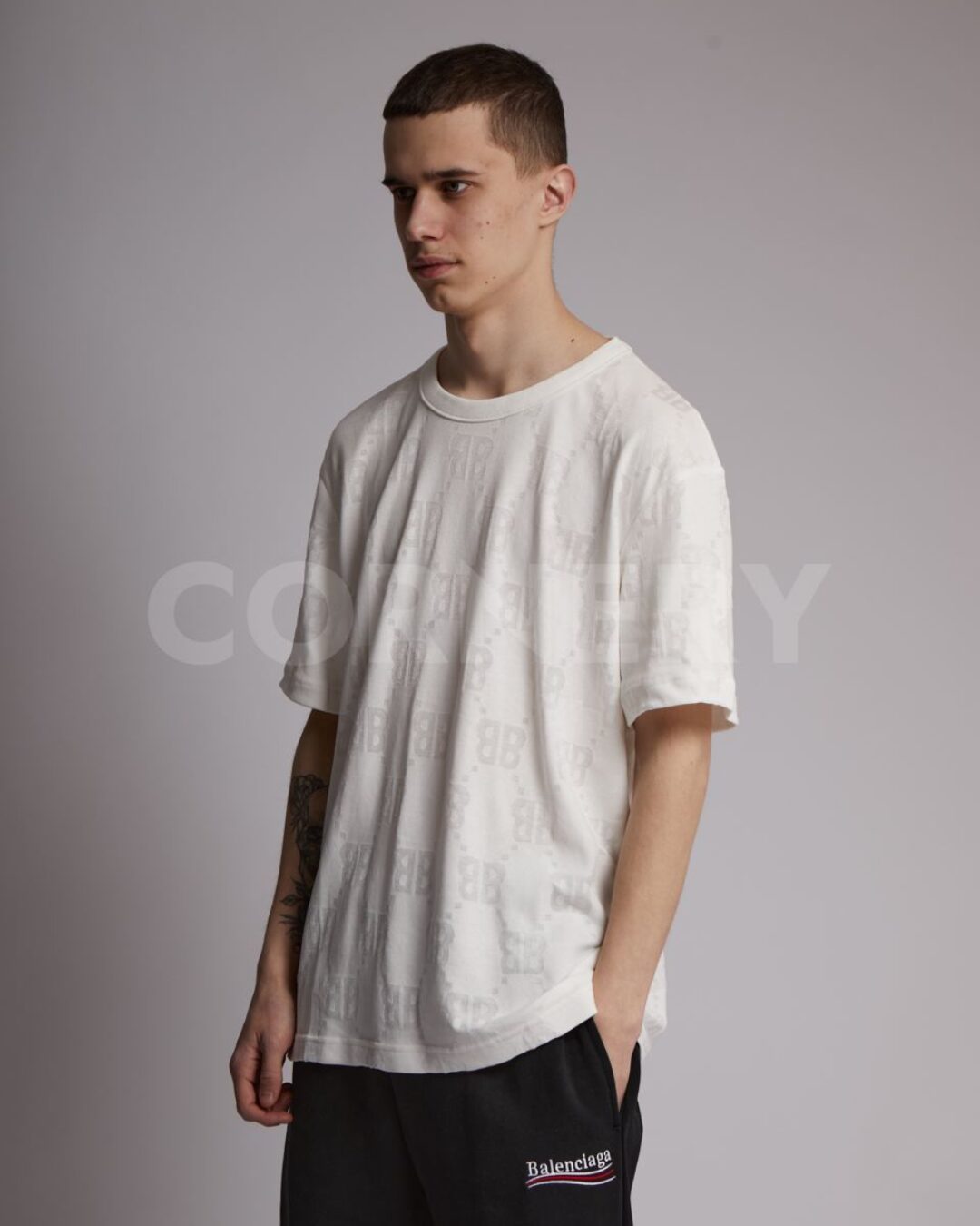 Футболка Balenciaga — фото 4