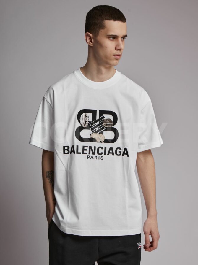 Футболка Balenciaga
