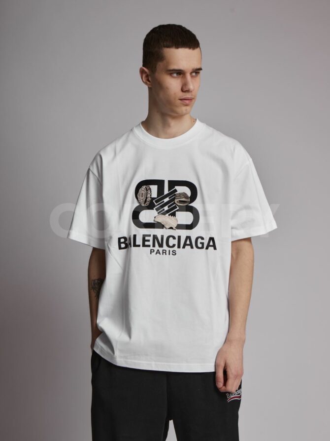 Футболка Balenciaga
