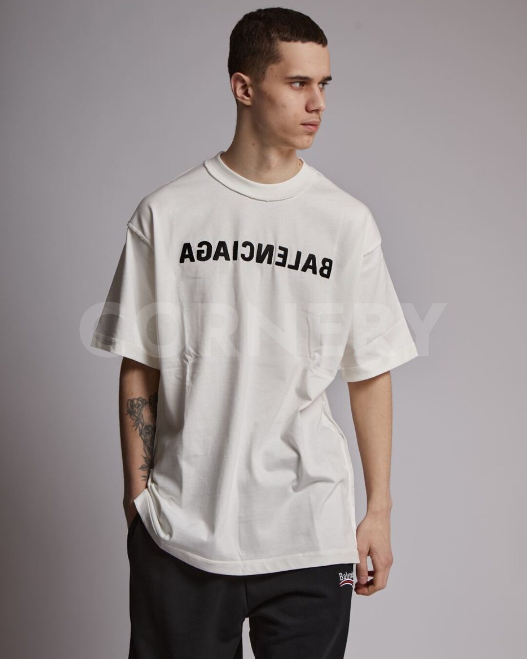Футболка Balenciaga