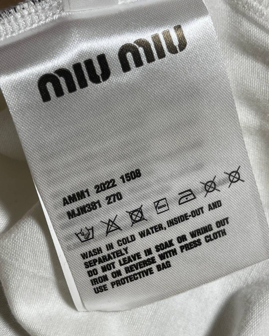 Топ Miu Miu