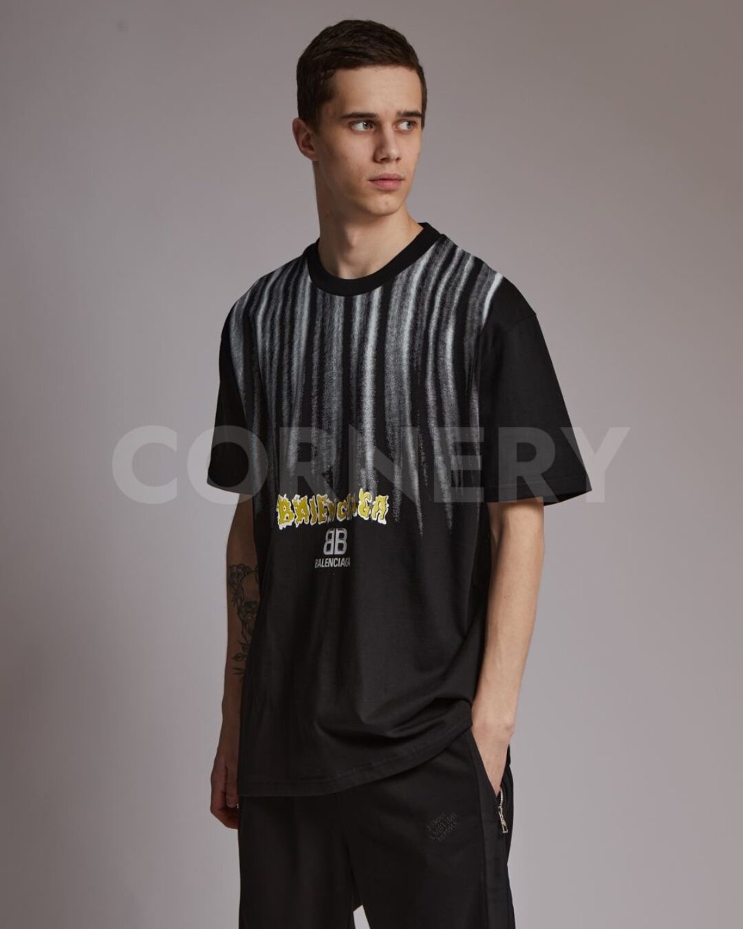 Футболка Balenciaga — фото 4