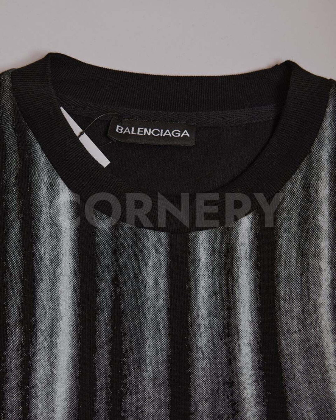 Футболка Balenciaga — фото 9