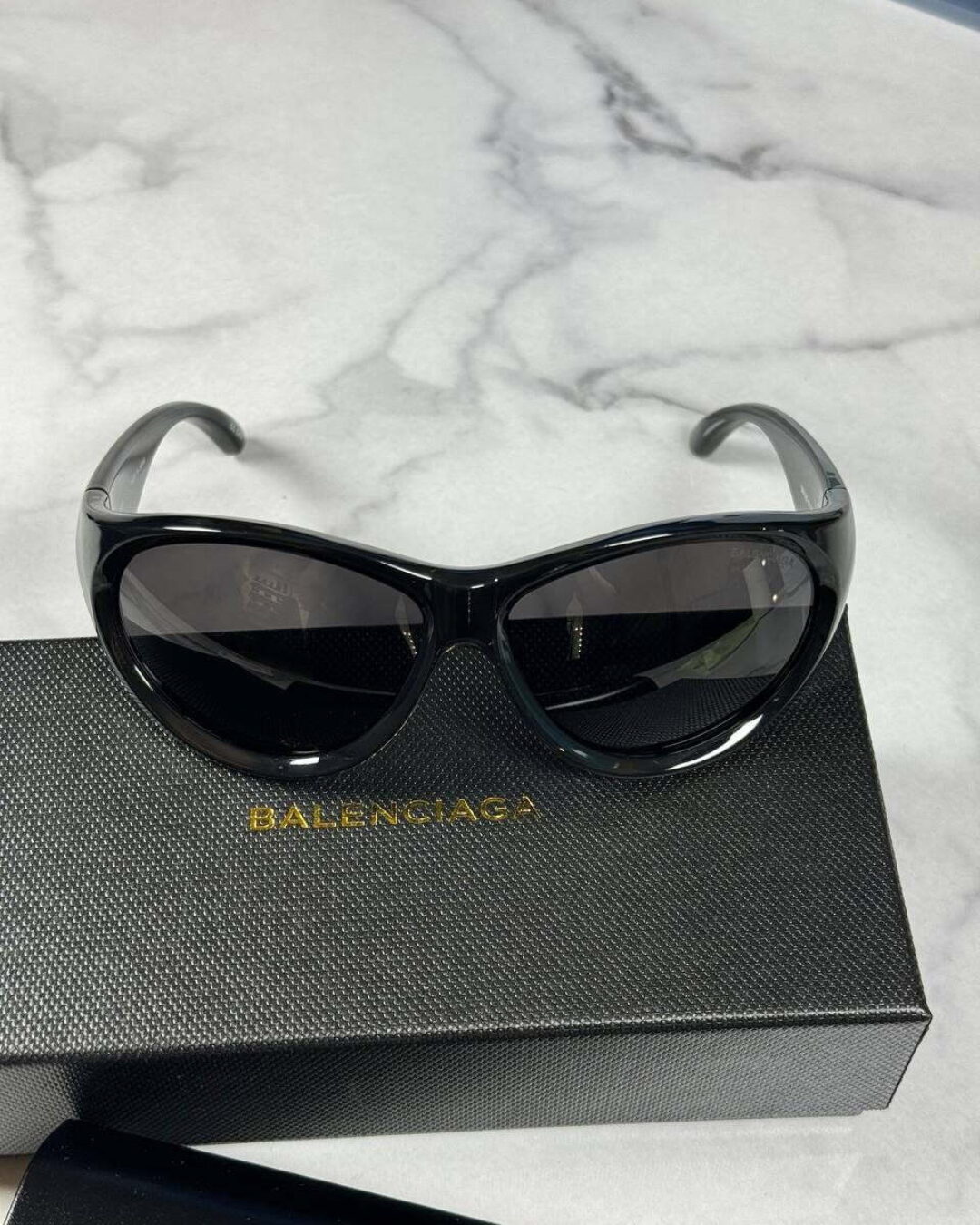 Очки Balenciaga