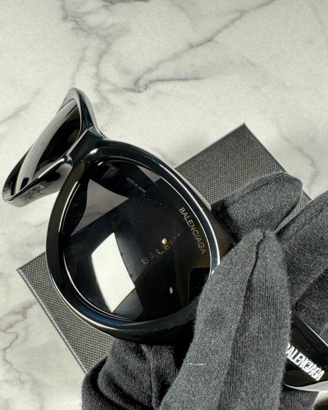 Очки Balenciaga